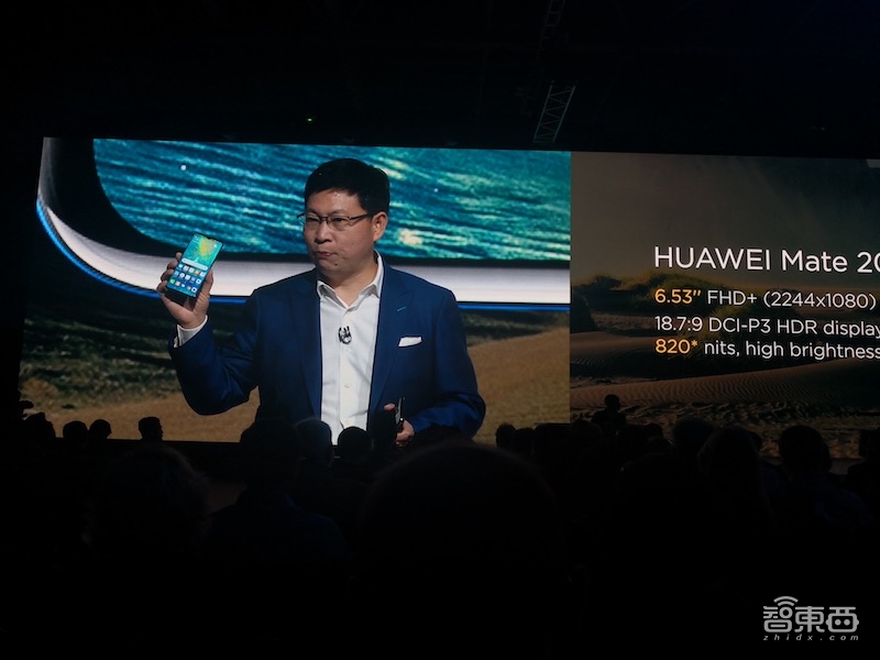 地表最强安卓机!华为四款Mate20齐发,集齐柔性屏结构光等8大黑科技,独创超广角三摄