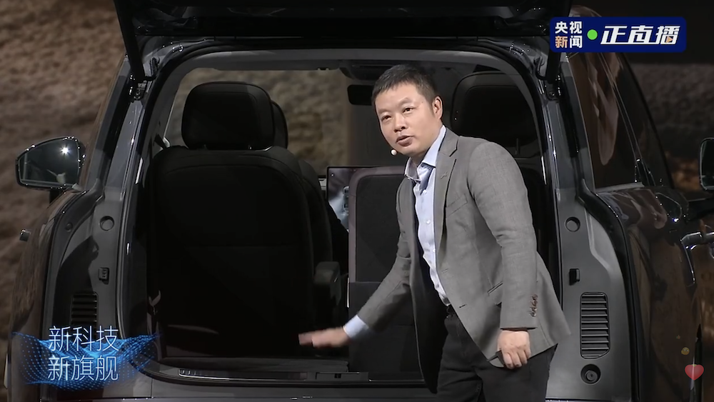 小鹏最贵SUV预售39.98万！L4架构3000TOPS算力，座椅支持“三折叠”