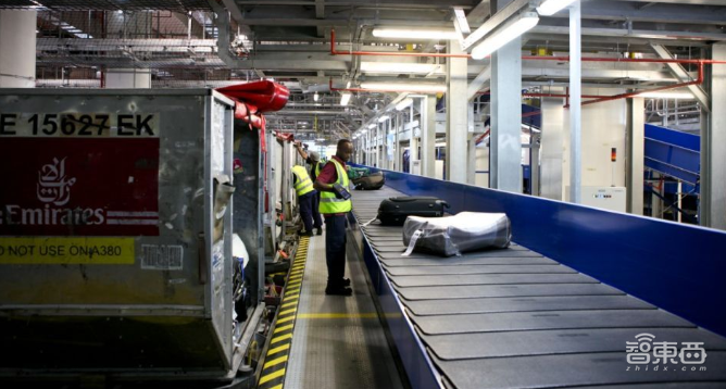 迪拜要建世界AI程度最高的机场：安检不用人，登机不排队