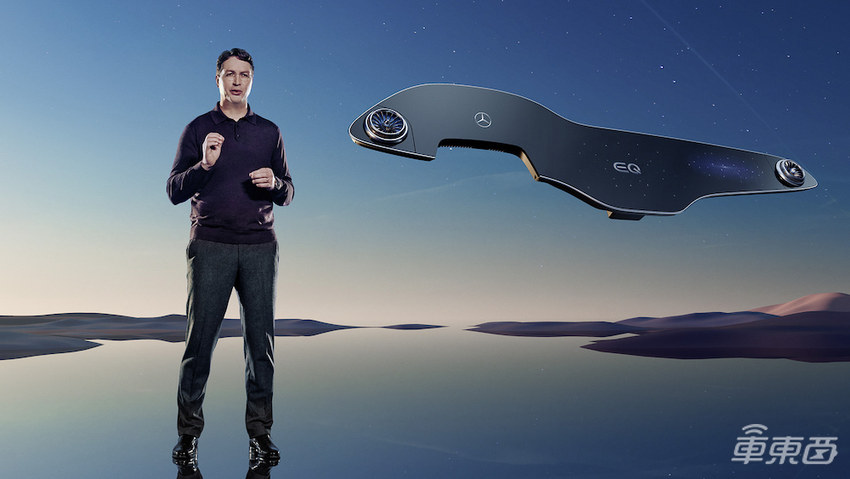 奔驰推新款车机系统 前排三块大屏，旗舰纯电今年率先搭载