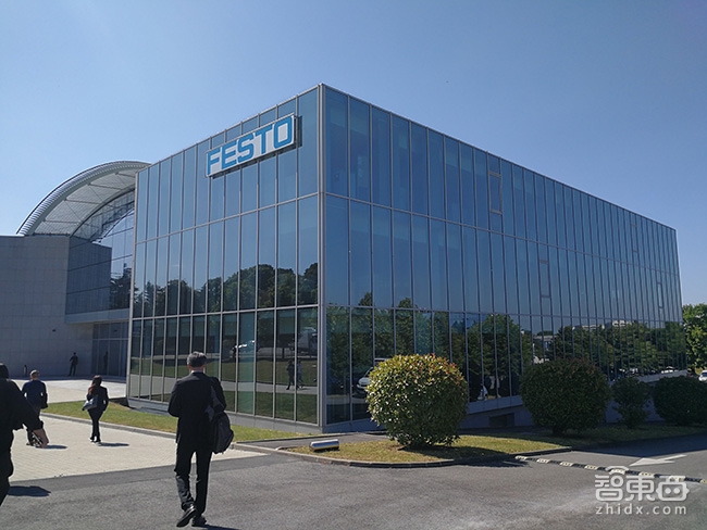 让工厂在线升级,iPhone生产线复用率可提升50%,解密德国工业4.0巨头新玩法