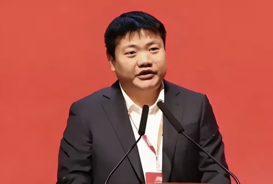 超1300亿，全球第三PCB厂商登陆港股，苹果是最大客户