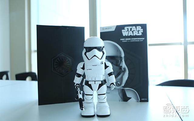 消费机器人烧钱大战打响!抢IP、赚流量、能带货才是王道