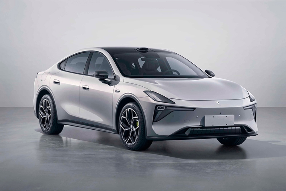 小鹏首款增程车亮相，问界最畅销车型改款！8月工信部车展6大新车解读