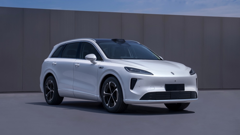 华为系连上三款车,特斯拉两大车型更新!7月工信部车展重磅新车解读