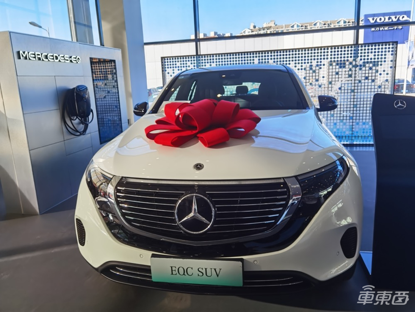 五菱不敌特斯拉，蔚来盖帽BBA！电动车市场十大真相