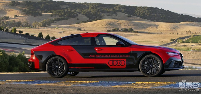 用自动驾驶汽车跑超级房车赛 是一种怎样的感觉？