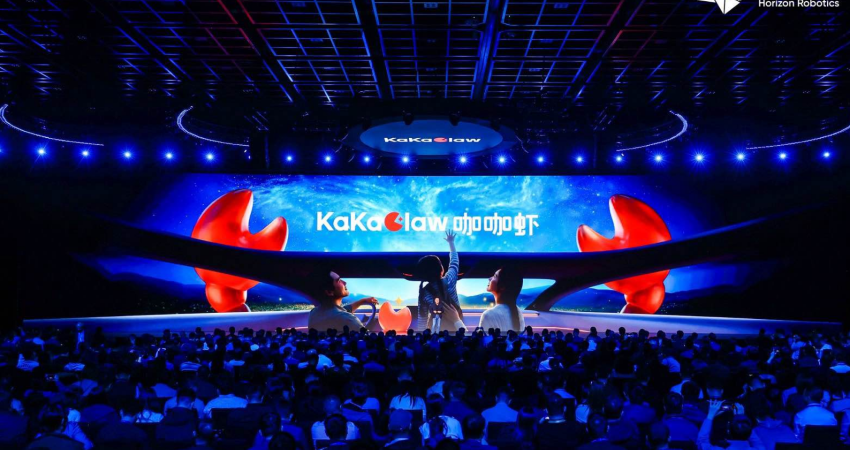 地平线车载“龙虾”来了！舱驾融合芯片首发，余凯打造中国版FSD+Grok