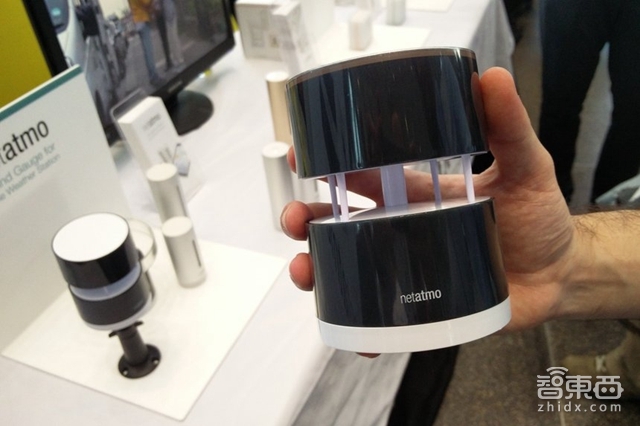 智东西晚报:锤子降价千元 小米推99元新手环