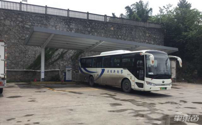 西南小城新能源车普及现状：全市保有量竟不到200台｜2020春节回乡观察