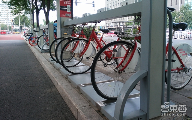 深度调查:尴尬的共享单车电子围栏 推行三月无人识