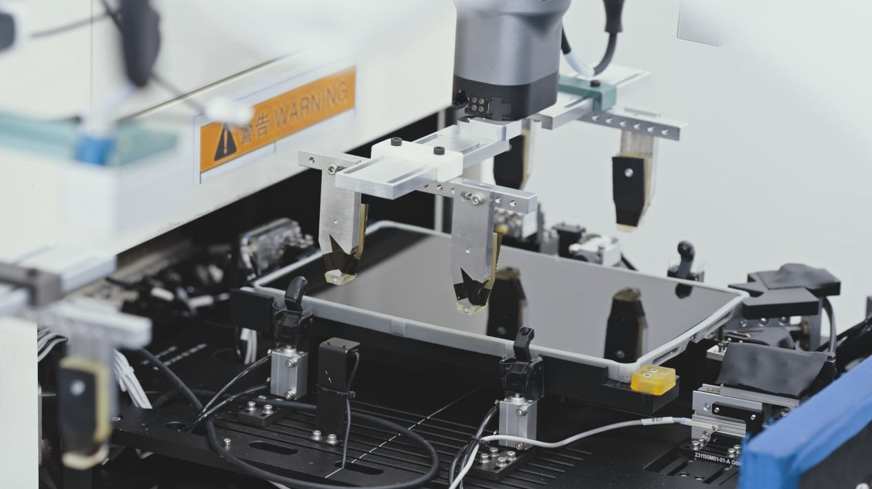 智元真机强化学习落地产线!仅需十分钟,机器人快速完成训练部署