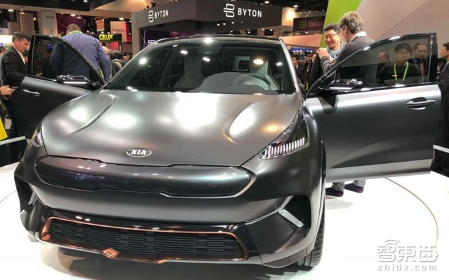 跑20小时 画6个重点 带你看懂CES汽车科技！