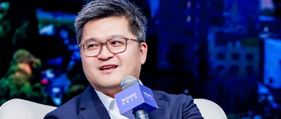 蚂蚁集团CEO韩歆毅外滩分享：AI不会取代医生，但可以让名医分身有术，让基层医生有好助手
