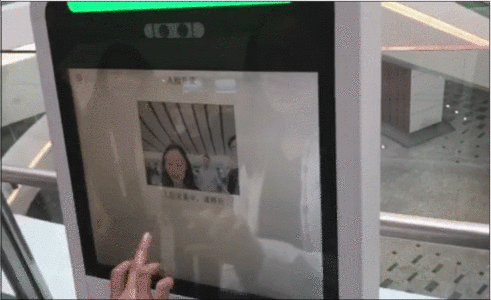 空姐用AR眼镜锁定你！亲测大兴机场八大黑科技，一张脸刷到底