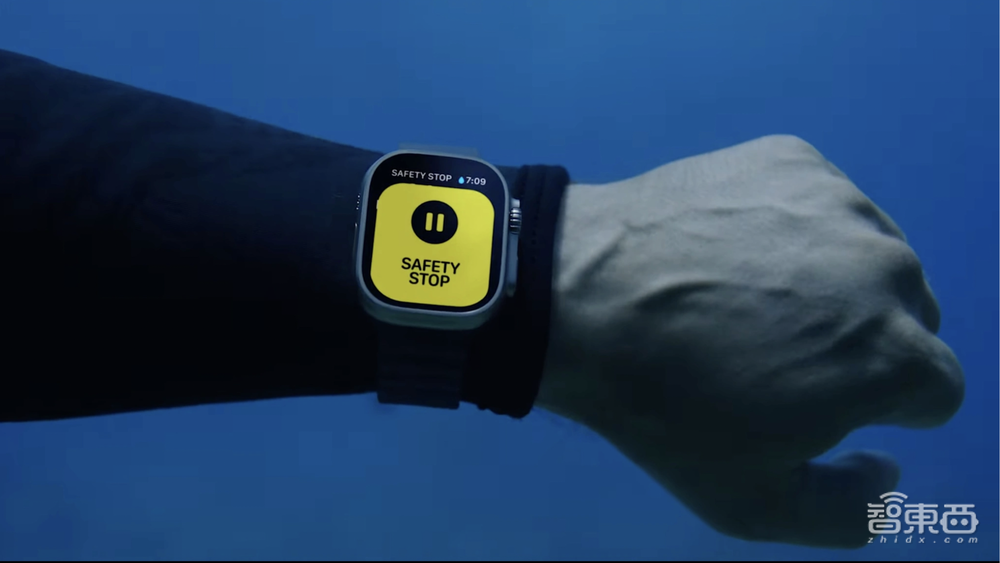 Apple Watch Ultra体验如何？资深潜水员：我愿意托付生命！