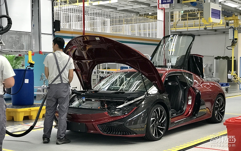 前途K50上市：售价68.68万 定位城市电动跑车