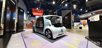 今年就要商用 驭势科技造了辆能自动驾驶的移动电影院