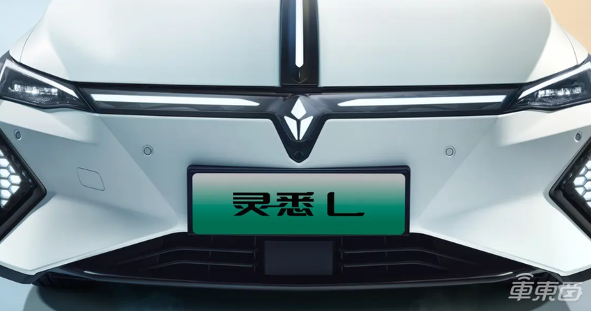 车里塞了6块屏!本田新电车12.98万开卖,加速发力年轻市场
