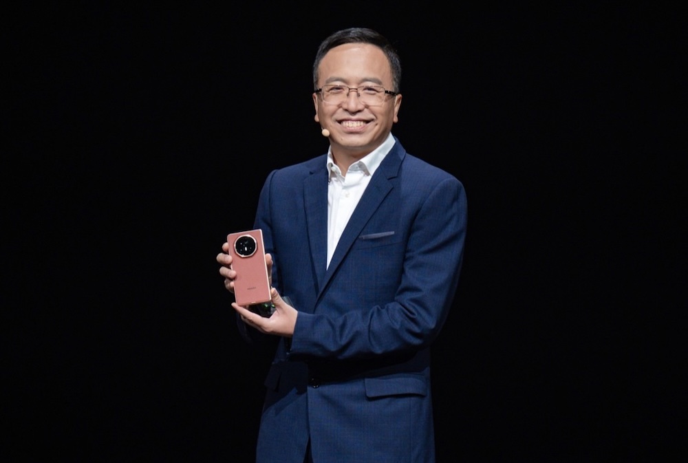 官宣！荣耀前CEO赵明，加盟AI智驾公司