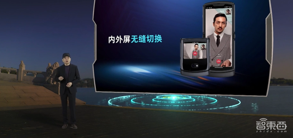 12499元，moto刀锋情怀复活！折叠屏razr国内发布，折叠寿命超20万次