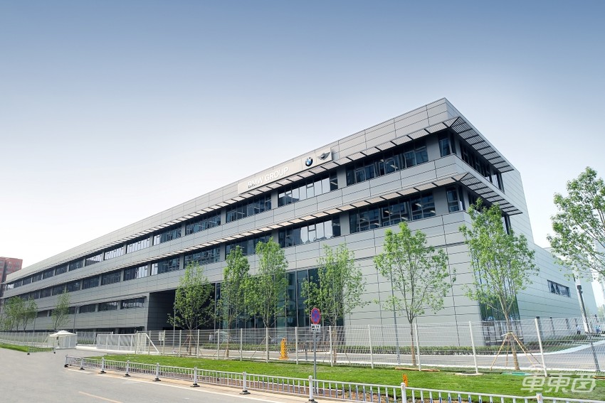 宝马加速中国本土化!国内团队深度参与研发,多方面考虑中国客户建议