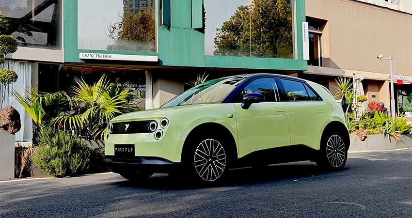 入手门槛再降4万！蔚来萤火虫推出BaaS服务，租金每月399元