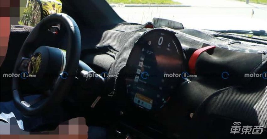 宝马MINI Cooper EV内饰曝光!取消传统仪表盘,延续圆形中控设计