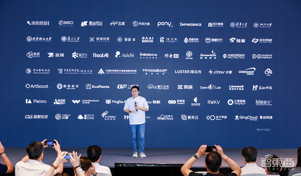 国产GPU万卡集群终于来了！摩尔线程CEO张建中：做难而正确的事