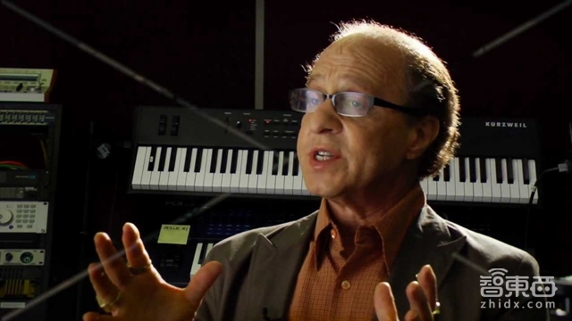 智东西晚报:亚马逊筹拍VR自制剧 iPhone在华高端市占率逆势增长