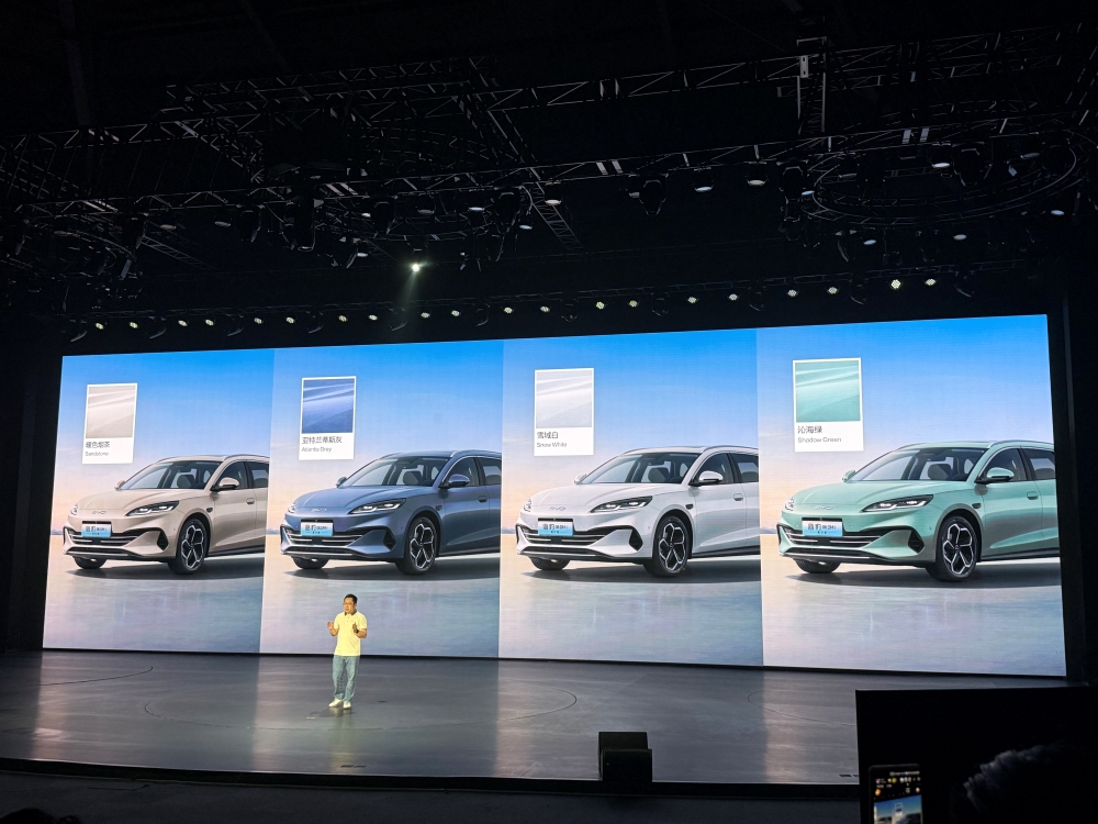 比亚迪海豹06DM-i旅行版10.98万起售!搭载主动可变阻尼悬架,全系标配天神之眼C