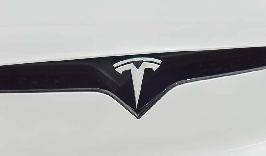 特斯拉胜诉！诽谤特斯拉的车主被责赔1万元，并公开道歉