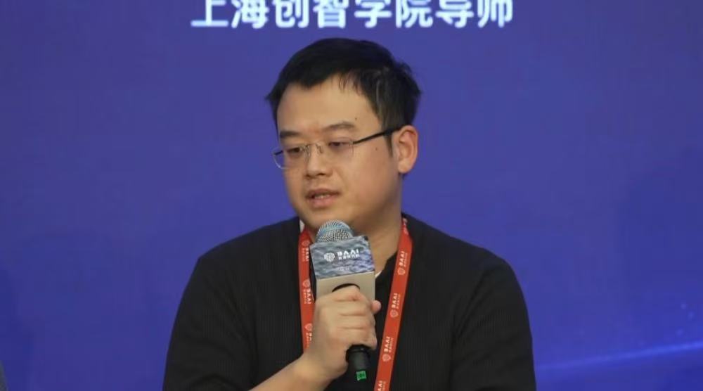 100亿都不够烧!机器人公司CEO们给出新判断:具身智能不能再照搬LLM