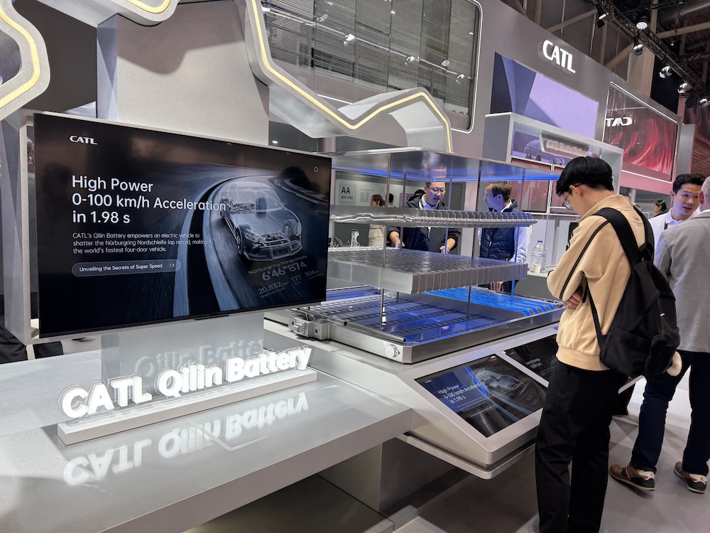 103条中国车圈好汉激战慕尼黑！暴走一天看全欧洲最大车展，BBA不服激烈反攻