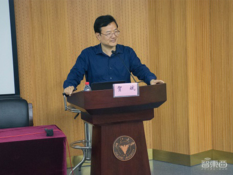 非侵入脑机接口新突破!用意念控制计算机光标,连续追踪效果提升5倍