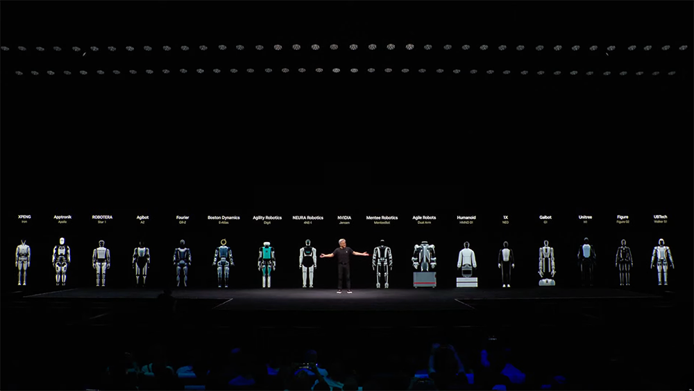 黄仁勋巴黎演讲:欧洲在建20座AI工厂,两年AI基建算力将增长10倍