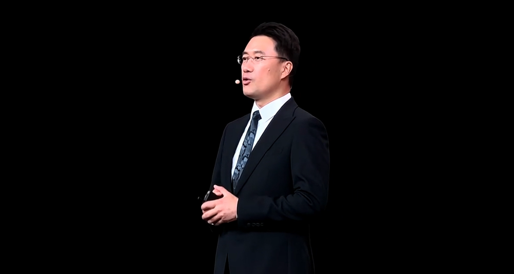 鸿蒙智行一口气发了十款车！余承东缺席，全系换上896线激光雷达