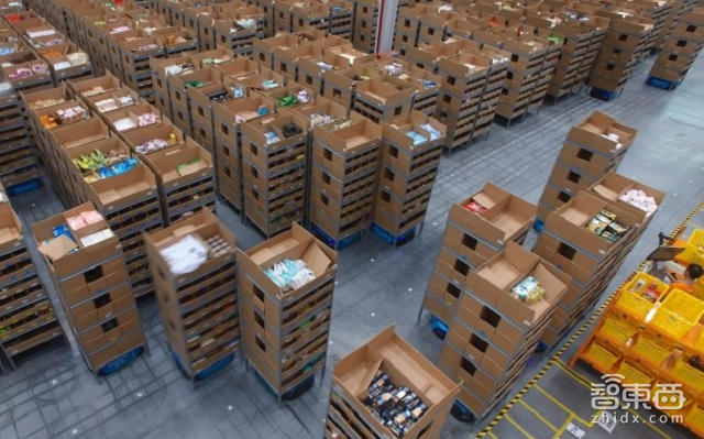 京东菜鸟物流战互掐 机器人已展开决斗!