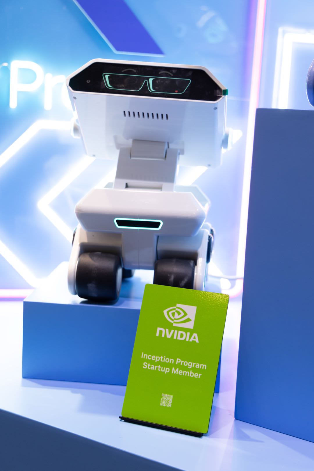 22美元AI便簽走紅CES 2026！這家中國公司讓外媒狂追，24小時(shí)曝光近10億