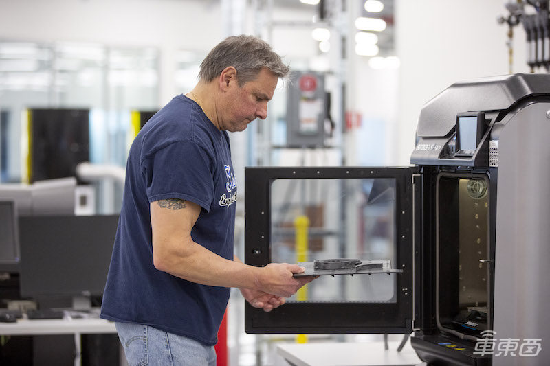 欧美车企集体转产医疗物资：特朗普吐槽速度太慢，纽约市长@马斯克求援