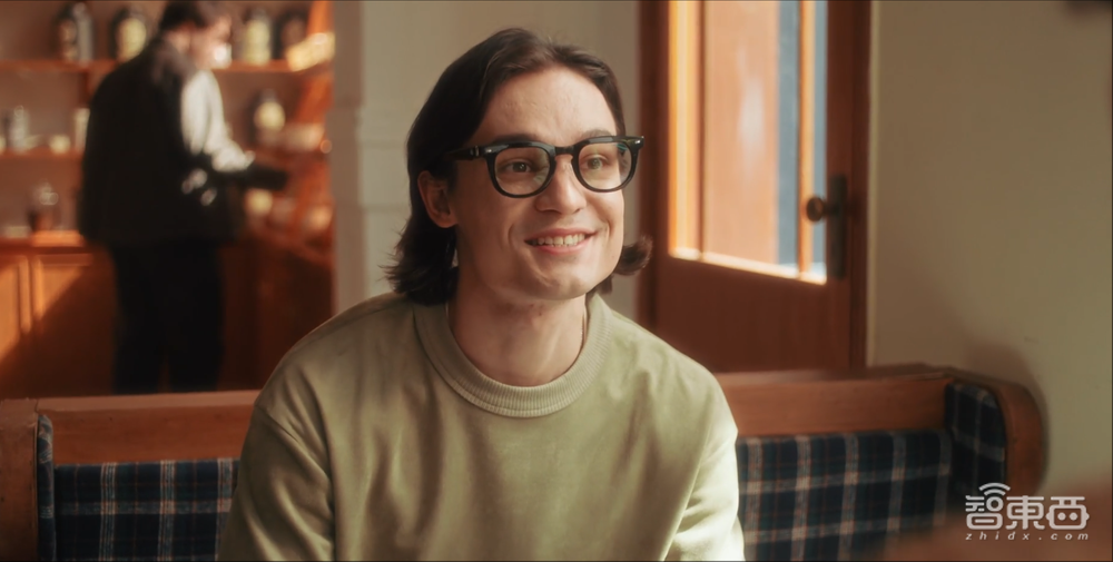 明星AI眼鏡黑馬再拿新融資，劇透智能戒指大招，對(duì)話聯(lián)創(chuàng)：要做“超人裝備”