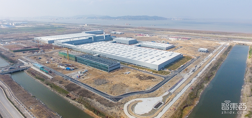 实地探访威马温州工厂：首台量产车已试装下线 预定量破万