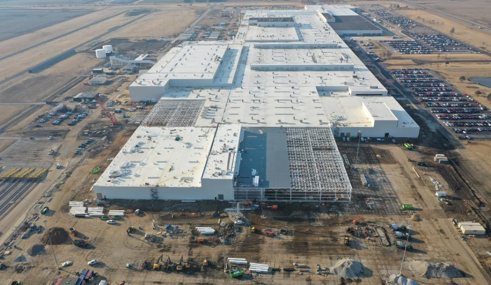 一个月超2.4万汽车人被开!特斯拉开了7位经理,车圈再掀裁员潮