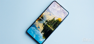 荣耀也玩跨界合作 或联手特斯拉推定制版Magic2