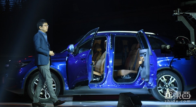 上海车展第一天 新玩家就抢了老大哥们的风头