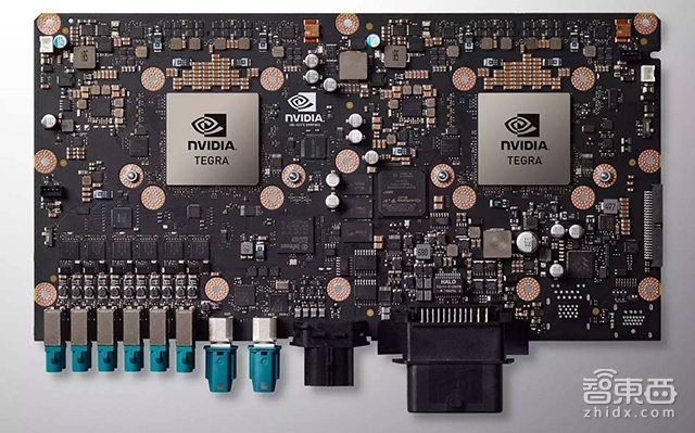 特斯拉捅翻了马蜂窝!自动驾驶芯片战争爆发