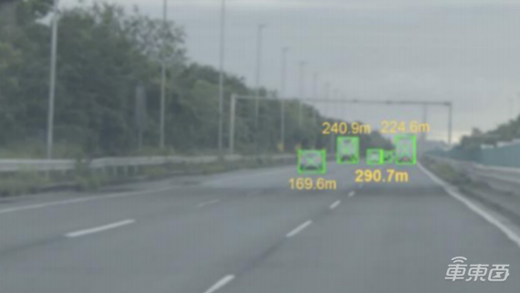 丰田推出全新L2级自动驾驶系统 可自动变道超车