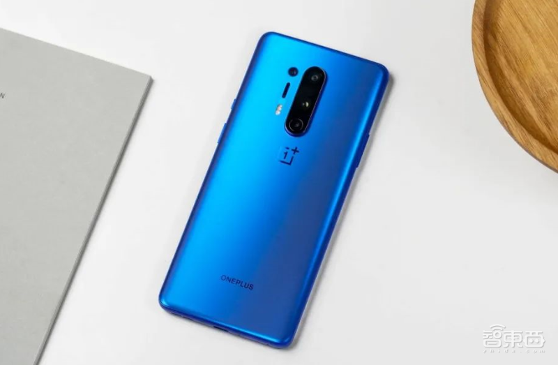 一加8 Pro体验:定制芯片补齐高帧内容,拍照升级“讨人眼球”