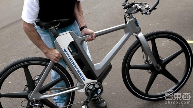 智东西晚报周末版:苹果电池寿命短了将免费换