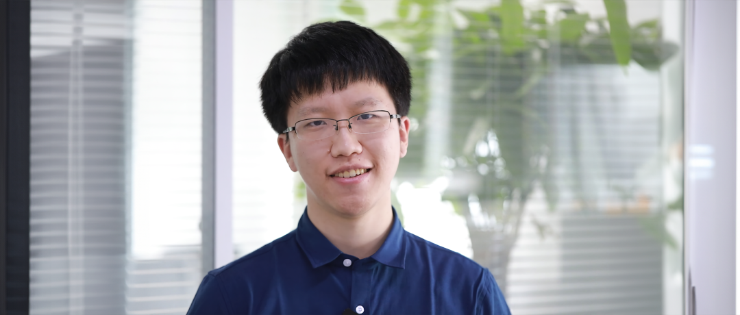 一年内连拿三轮融资！清北学霸入局座舱大模型，华为哈勃也投了